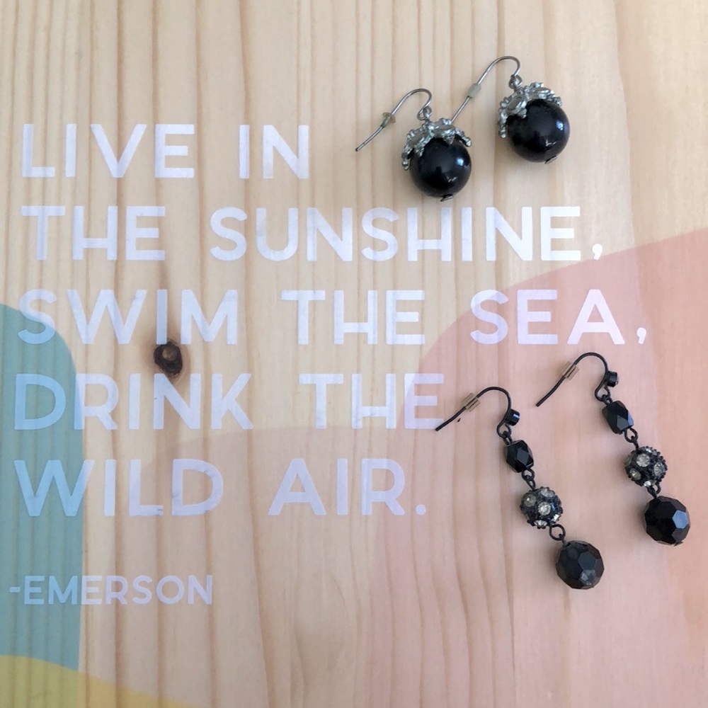 Two pairs of earrings